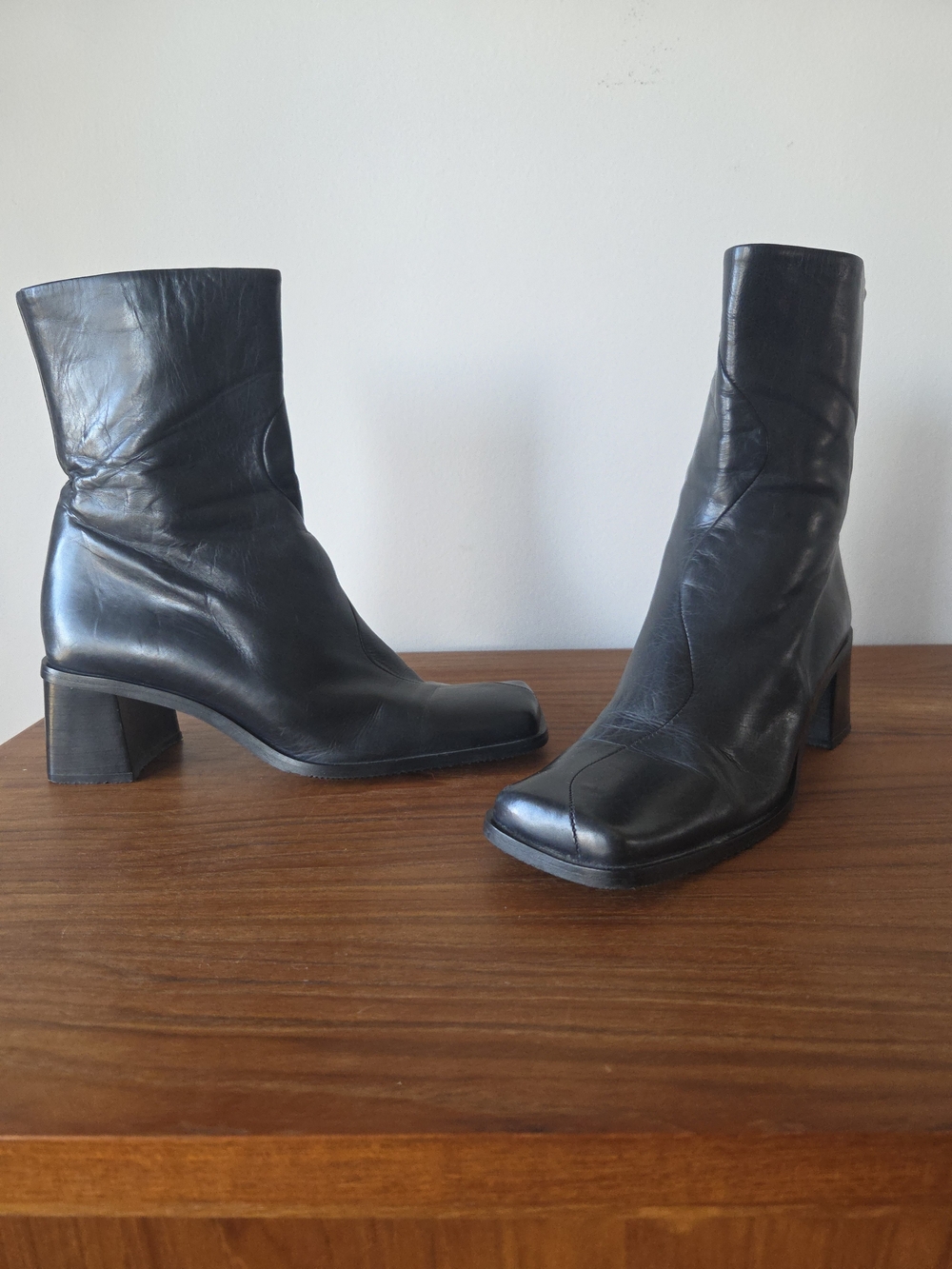 1990s Block Heal Chunky Leather Italian Boots